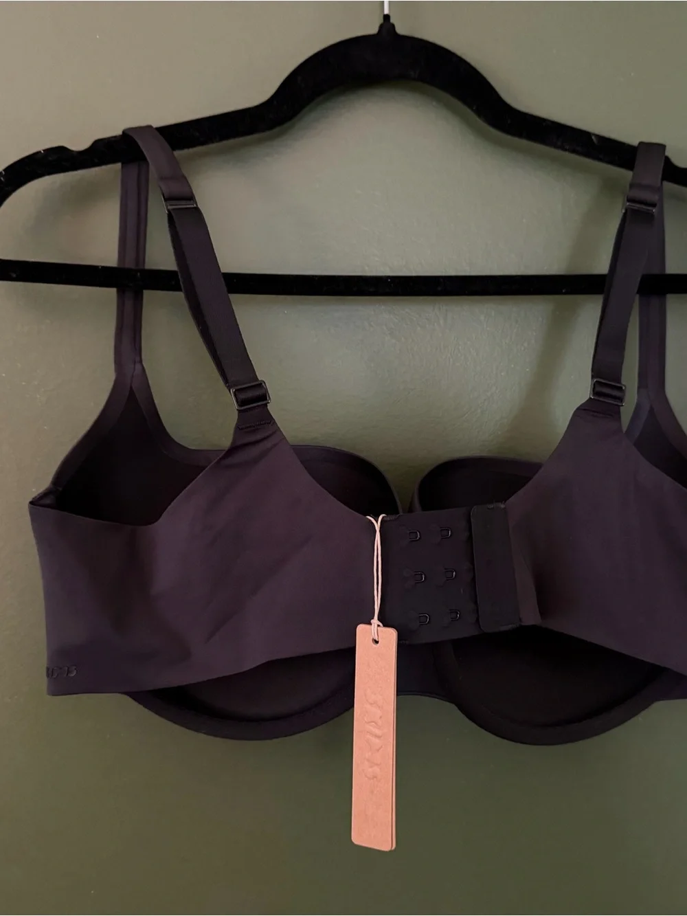 SKIMS Balconette Bra in Black - Picture 2 of 6